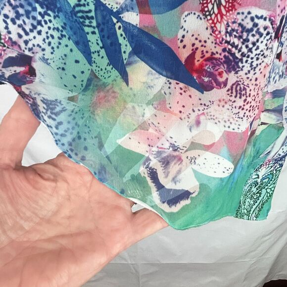Chicos Size 1 Scarf Top M Colorful Watercolor Kimono Blue Pink White Semi Sheer - Picture 7 of 9